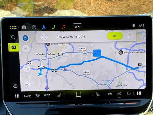 Used 2025 Volkswagen Golf R Black Edition w/ Euro Stye Package image 18