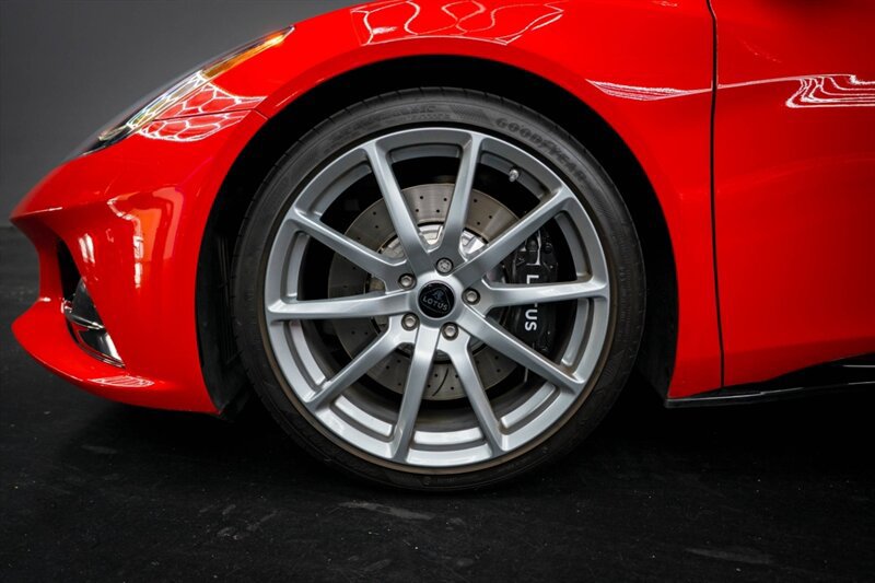 Used 2025 Lotus Emira RWD image 13