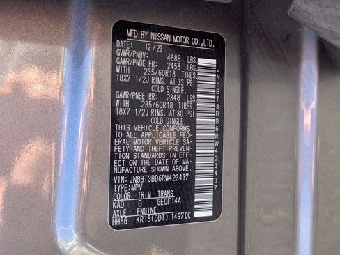 Used 2024 Nissan Rogue SV image 36