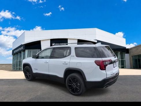 Certified 2023 GMC Acadia SLE w/ Driver Convenience Package AWD/4WD image 8