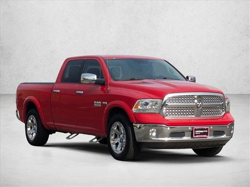 Used 2018 RAM 1500 Laramie w/ Convenience Group image 3
