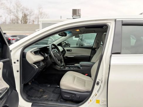 Used 2013 Toyota Avalon XLE Touring image 9