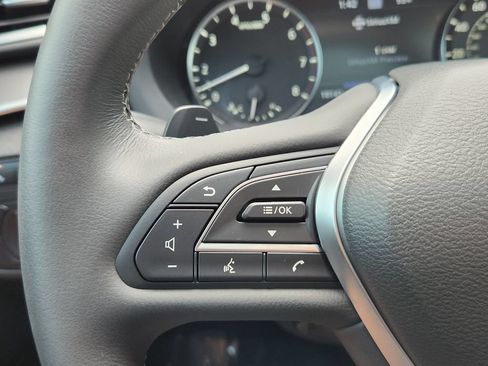 Used 2025 INFINITI QX55 Essential AWD/4WD image 19