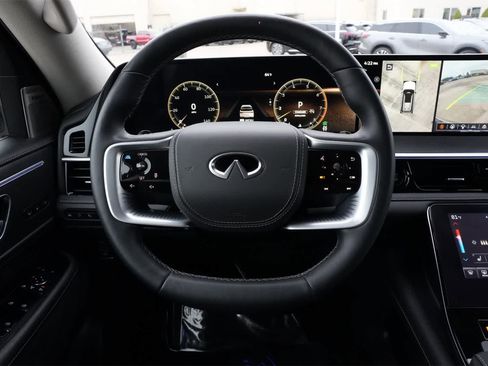 Certified 2025 INFINITI QX80 Sensory image 11