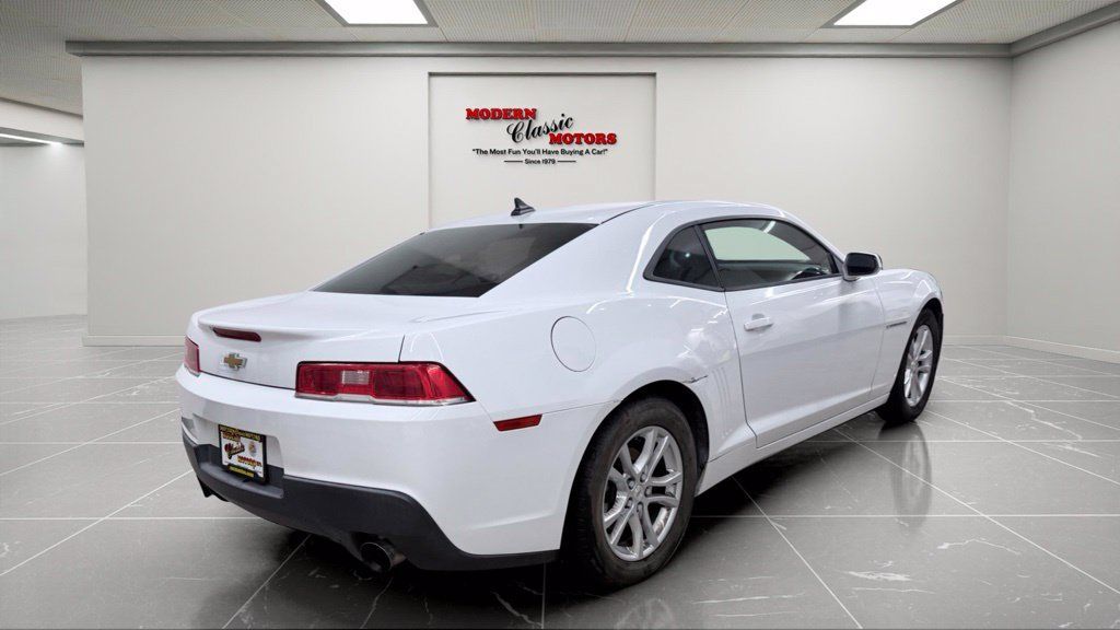 Used 2015 Chevrolet Camaro LS RWD image 7