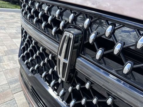 New 2025 Lincoln Navigator L Black Label image 6
