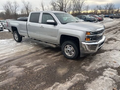Used 2018 Chevrolet Silverado 2500 LT image 8