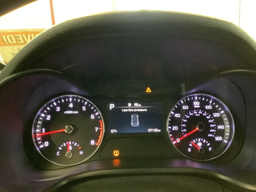 Used 2023 Kia Forte LXS FWD image 8