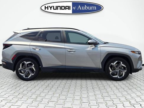 Used 2024 Hyundai Tucson SEL w/ Convenience Package FWD image 4