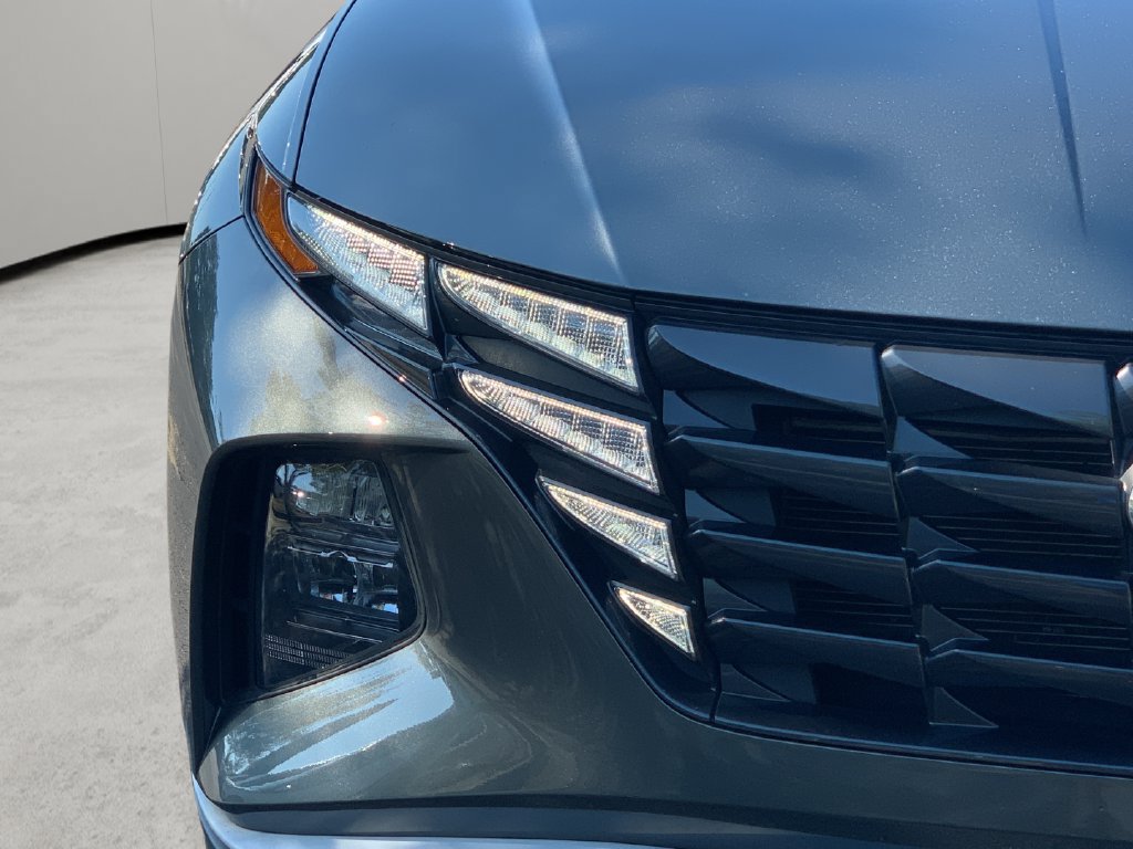 Certified 2022 Hyundai Tucson SEL AWD/4WD image 42