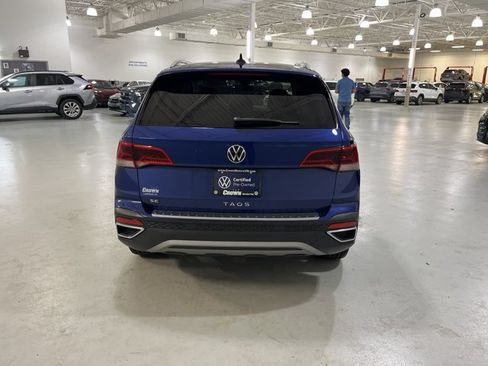 Certified 2023 Volkswagen Taos SE w/ Panoramic Sunroof Package FWD image 7