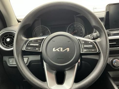 Used 2024 Kia Forte LXS FWD image 8