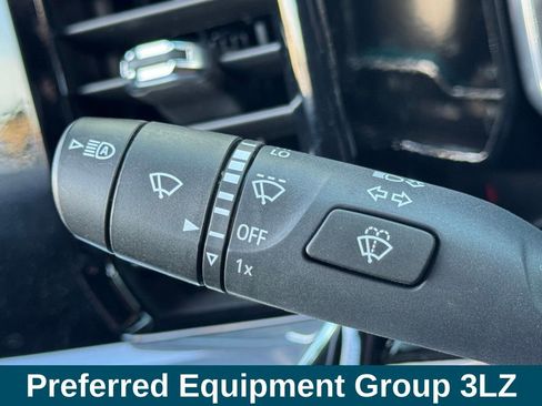 Used 2024 Chevrolet Silverado 2500 High Country w/ High Country Premium Package image 14