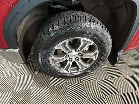 Used 2019 GMC Sierra 1500 SLE w/ SLE Value Package AWD/4WD image 9