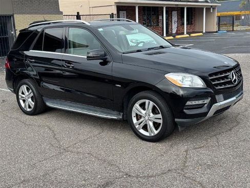 Used 2012 Mercedes-Benz ML 350 4MATIC image 5