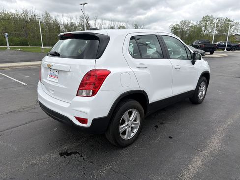 Used 2017 Chevrolet Trax LS AWD/4WD image 8