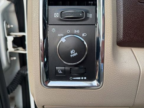 Used 2015 RAM 2500 Longhorn w/ Convenience Group image 51