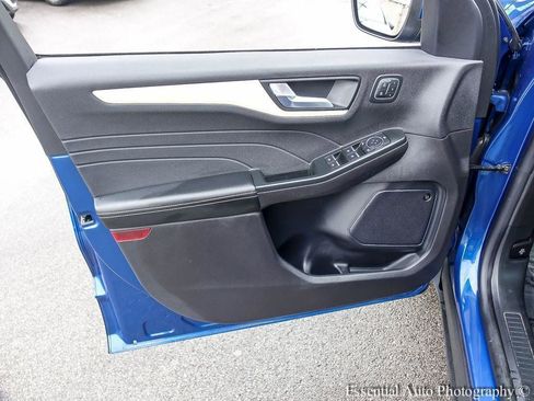 Used 2022 Ford Escape Titanium w/ Titanium Elite Package image 22