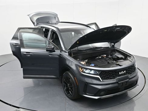 Used 2022 Kia Sorento SX image 39