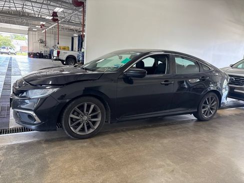 Used 2019 Honda Civic EX image 1