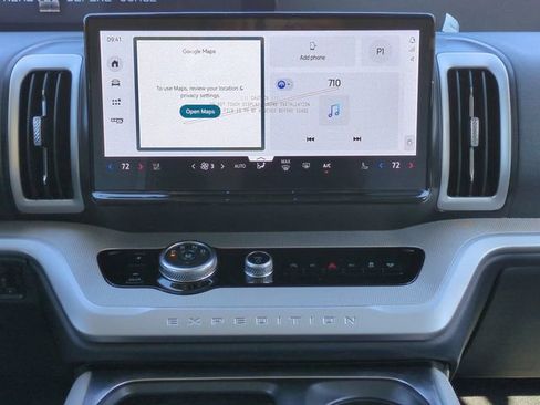 New 2026 Ford Expedition Active RWD image 16
