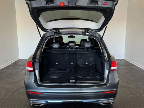 Used 2016 Mercedes-Benz GLC 300 4MATIC image 28