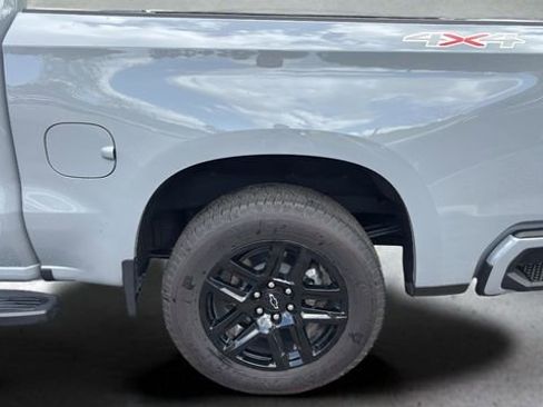 Used 2025 Chevrolet Silverado 1500 RST w/ LPO, Dark Essentials Package image 13