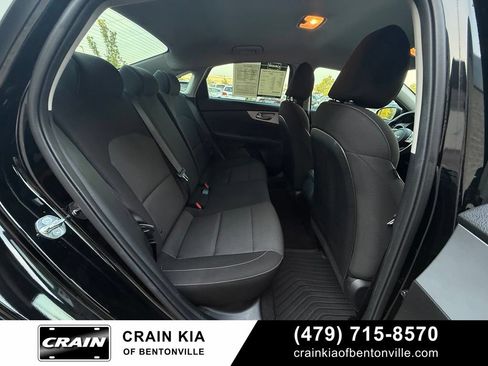 Certified 2024 Kia Forte LXS FWD image 30