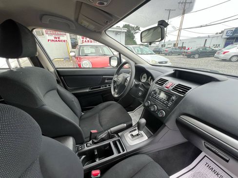 Used 2013 Subaru Impreza 2.0i Premium w/ All-Weather Pkg AWD/4WD image 19