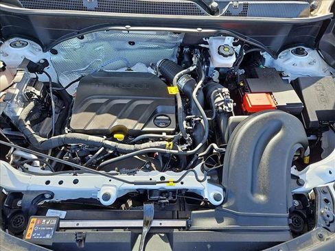 Used 2025 Buick Encore GX Preferred image 23