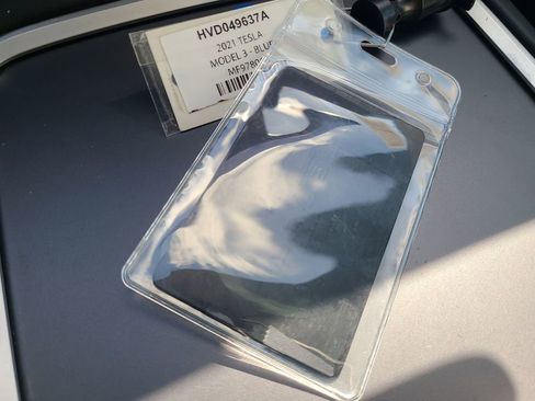 Used 2021 Tesla Model 3 Standard Range Plus image 32