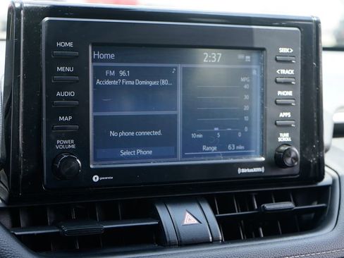 Used 2020 Toyota RAV4 XLE AWD/4WD image 26