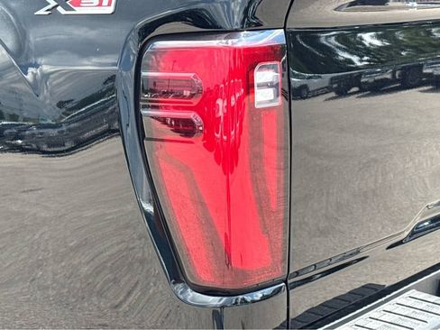 New 2026 GMC Sierra 2500 SLT AWD/4WD image 20