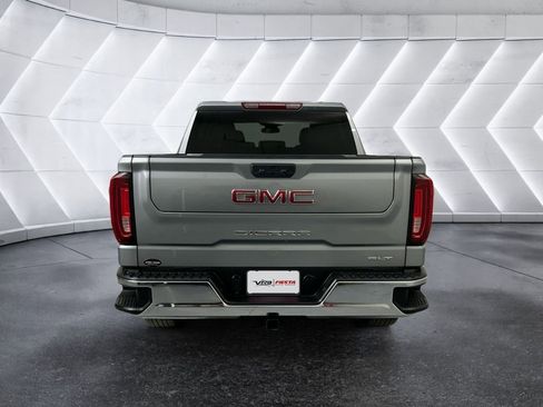Used 2025 GMC Sierra 1500 SLT image 5
