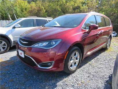 Used 2017 Chrysler Pacifica Touring-L Plus