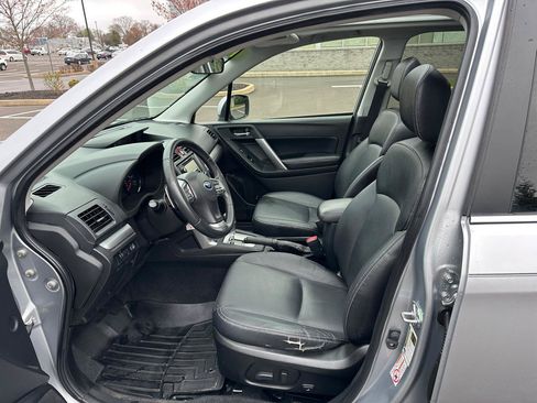 Used 2014 Subaru Forester 2.0XT Touring AWD/4WD image 14