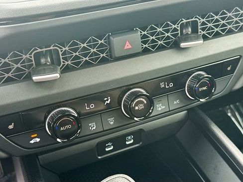 Certified 2025 Honda Accord SE image 18
