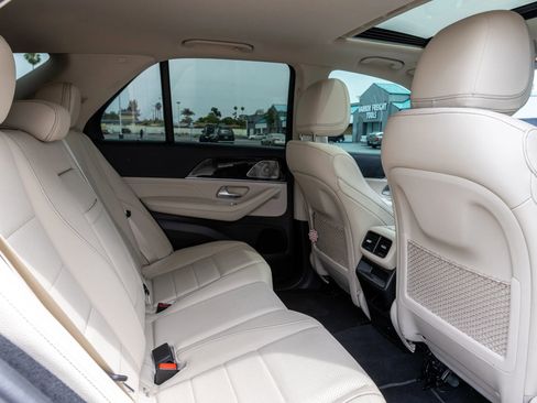 Used 2022 Mercedes-Benz GLE 350 4MATIC image 40