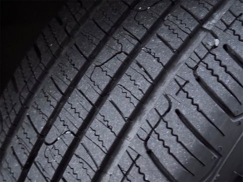 Used 2023 Kia Niro LX image 27