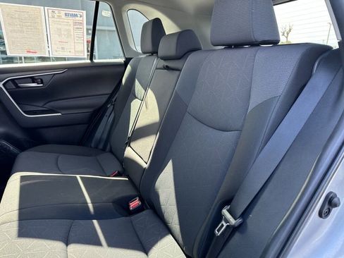 Used 2025 Toyota RAV4 XLE image 13