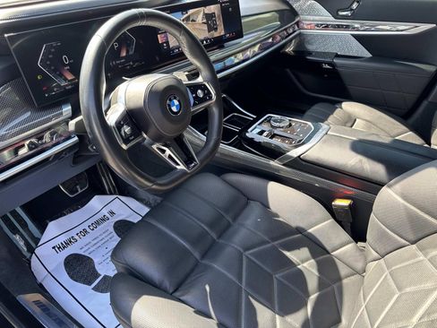 Certified 2023 BMW 760i xDrive w/ Executive Package AWD/4WD image 20