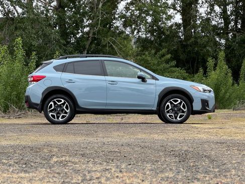 Used 2019 Subaru Crosstrek 2.0i Limited w/ Moonroof Package w/Navigation AWD/4WD image 8