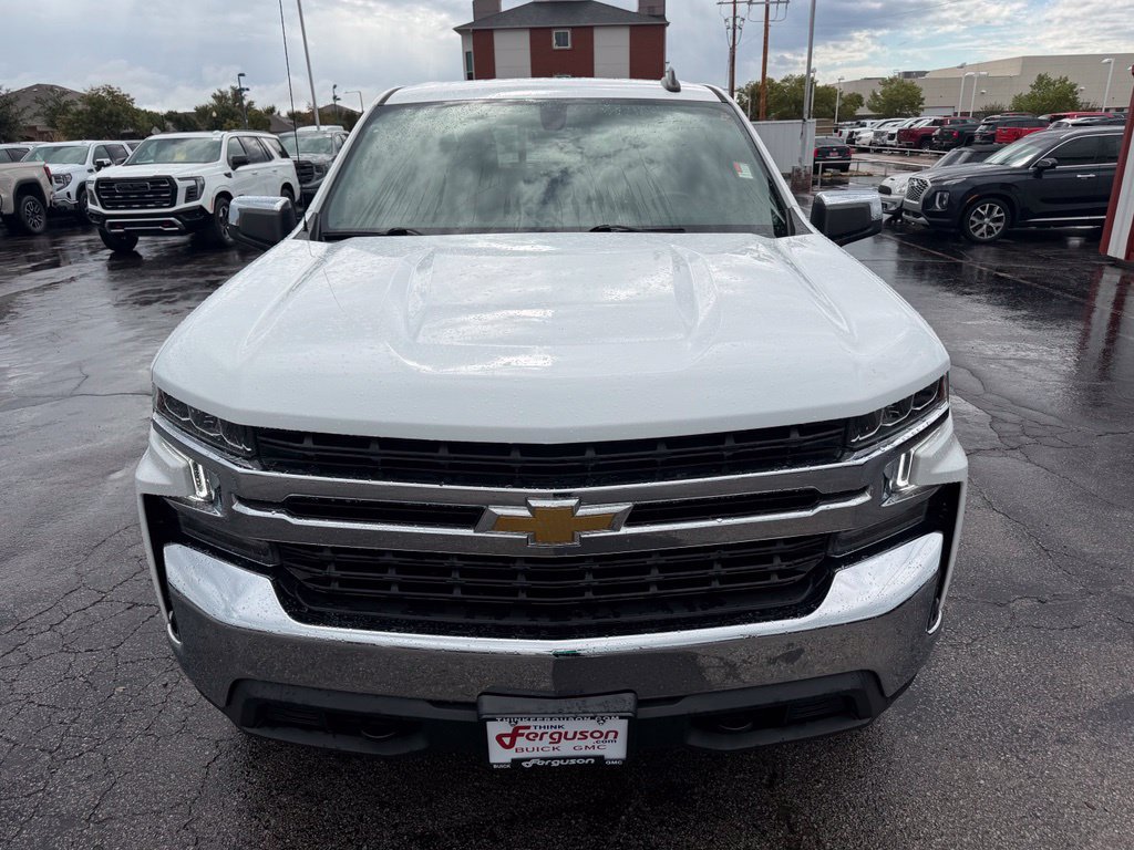 Used 2021 Chevrolet Silverado 1500 LT AWD/4WD image 9