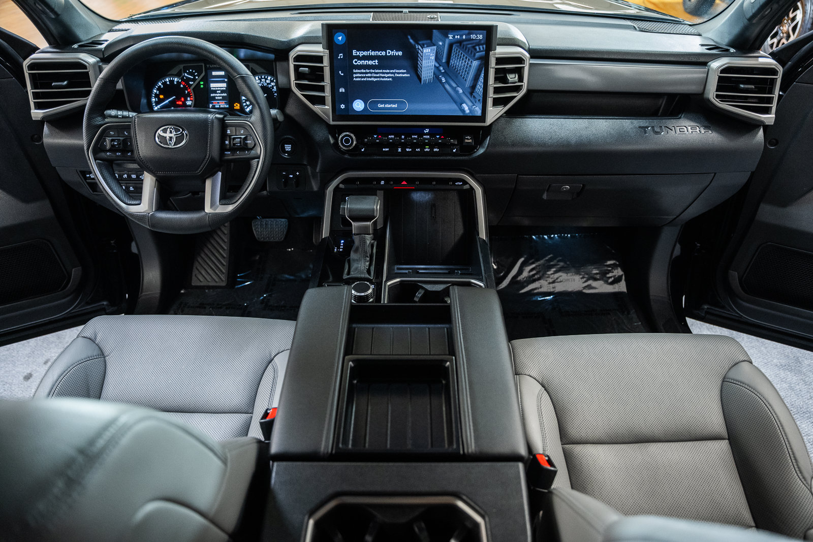 Used 2025 Toyota Tundra SR5 w/ SR5 Premium Package AWD/4WD image 26