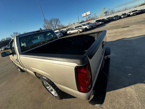 Used 2006 Chevrolet Silverado 1500 W/T image 37