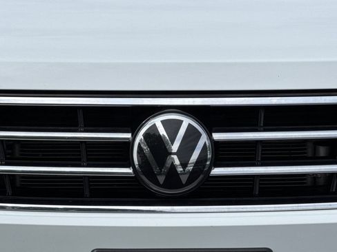 Used 2024 Volkswagen Tiguan Wolfsburg Edition FWD image 43