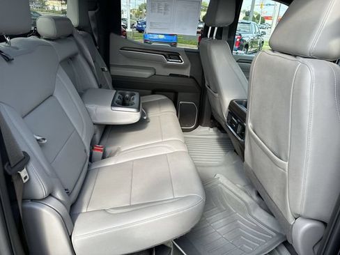 Certified 2023 GMC Sierra 1500 SLT w/ SLT Premium Package AWD/4WD image 29