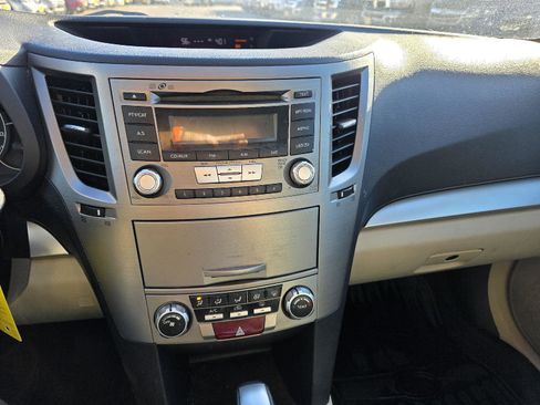 Used 2013 Subaru Legacy 2.5i Premium image 15