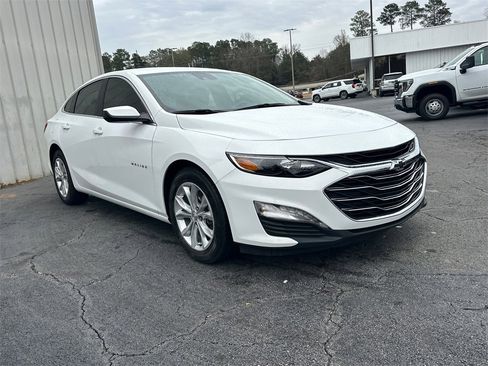 Used 2023 Chevrolet Malibu LT image 4