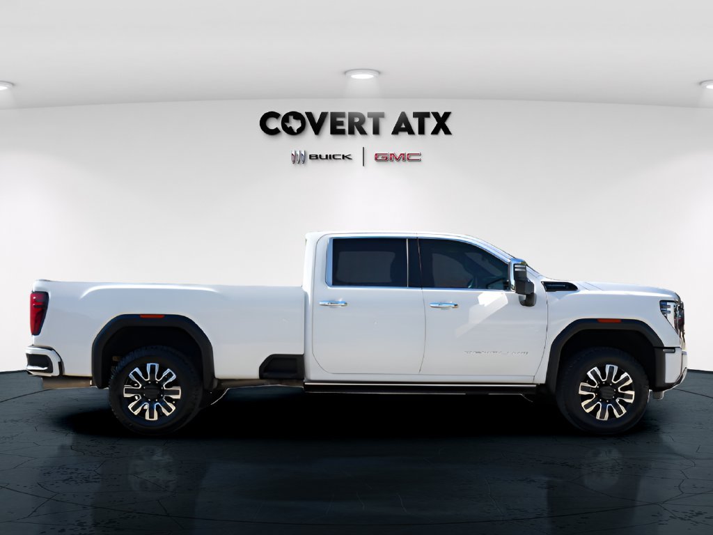 Used 2024 GMC Sierra 3500 Denali Ultimate AWD/4WD image 5